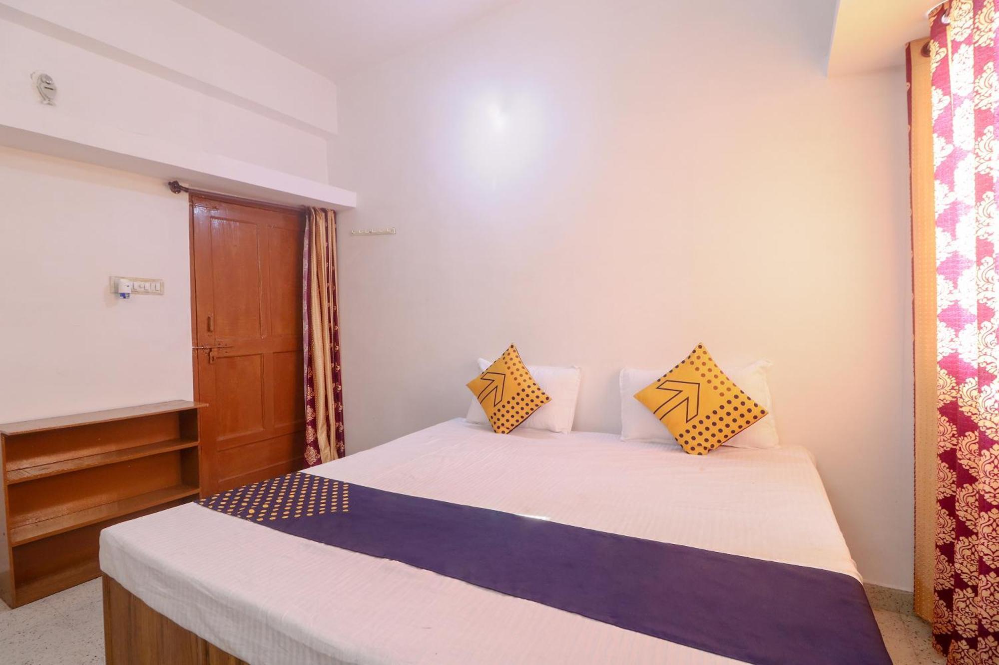 Spot On Hotel Om Kanha Bilāspur Esterno foto