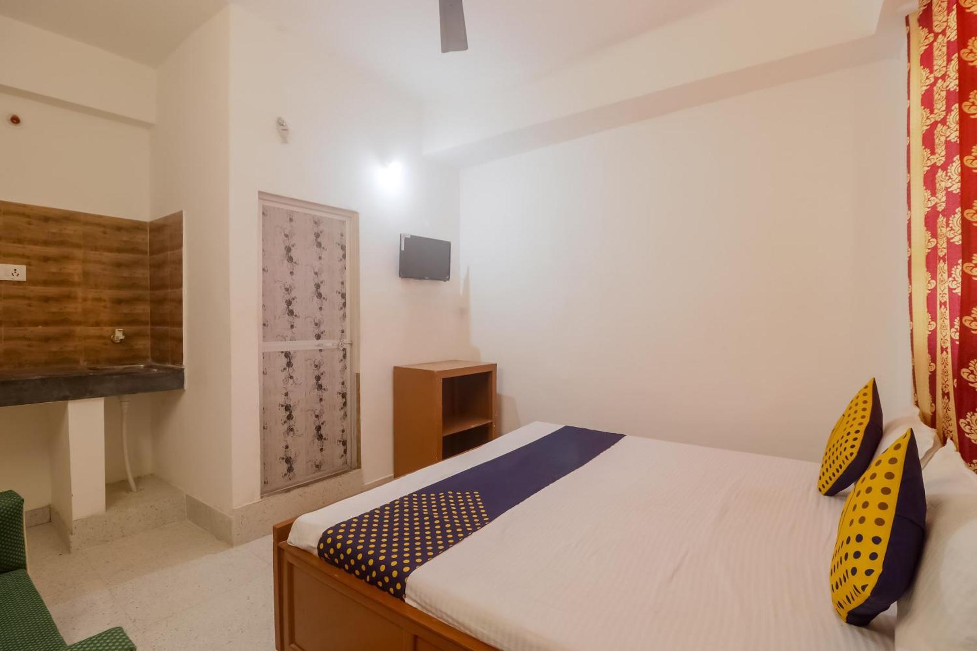 Spot On Hotel Om Kanha Bilāspur Esterno foto